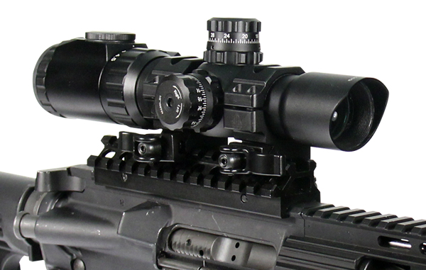 Прицел LEAPERS Accushot Tactical 1-4.5X28 30mm, подсв.36цв., Circle Dot, выгр.сетка, кольца, 476гр. (SCP3-145IECDQ)