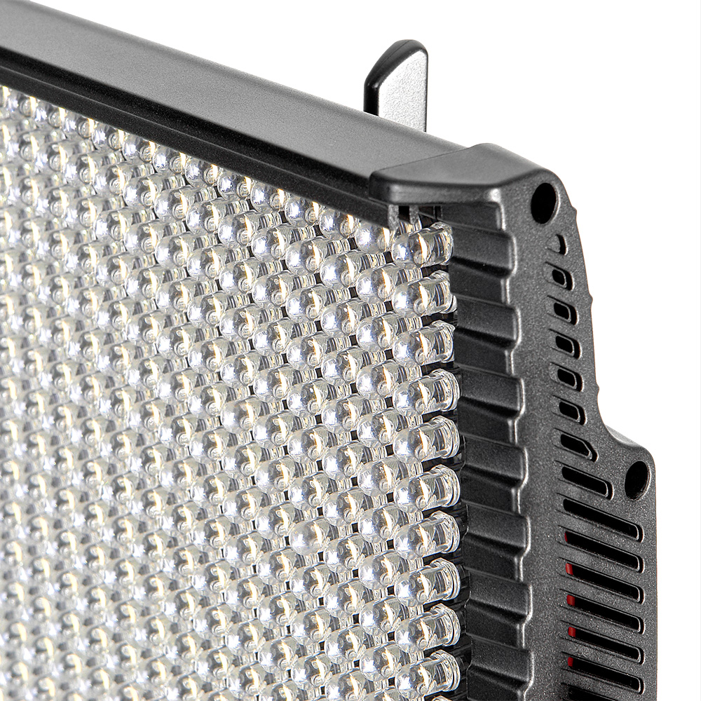 Осветитель светодиодный Falcon Eyes FlatLight 600 LED Bi-color
