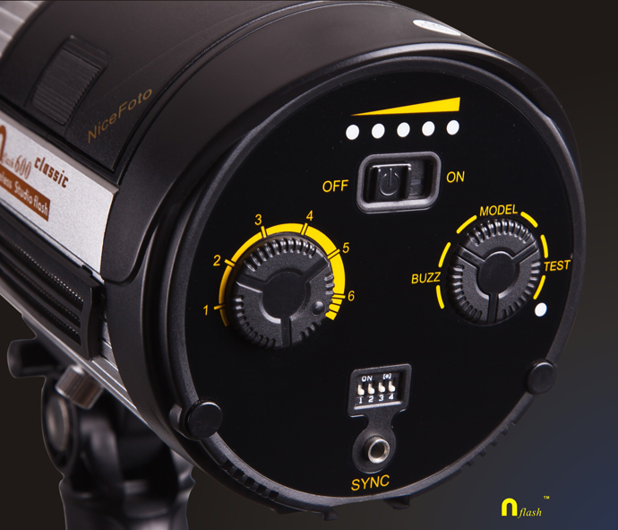 Аккумуляторный студийный моноблок NiceFoto Classic nflash 600 (крепление bowens)
