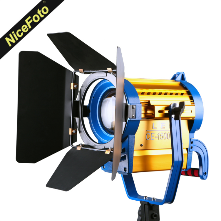 Осветитель светодиодный  NiceFoto CE-1500WS с линзой френеля (150 W LED)
